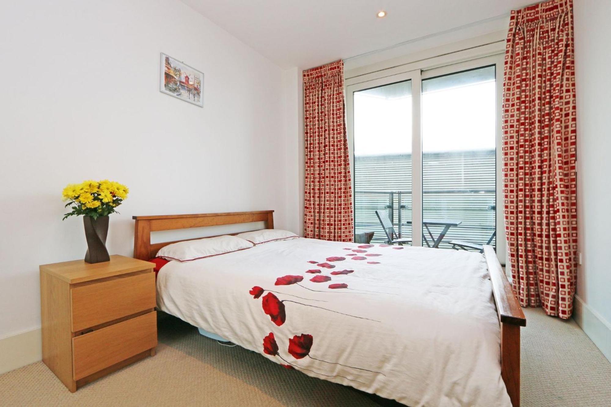 Riverside 1 Bed Apartment London Exteriör bild