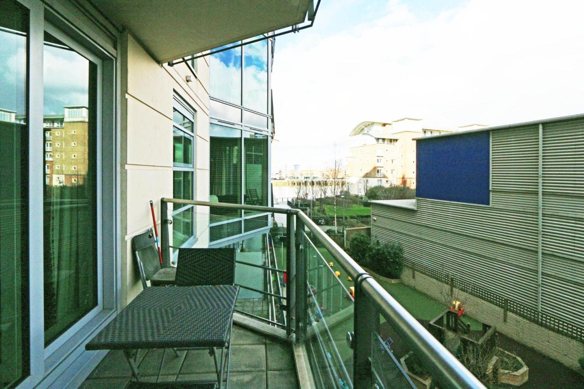 Riverside 1 Bed Apartment London Exteriör bild